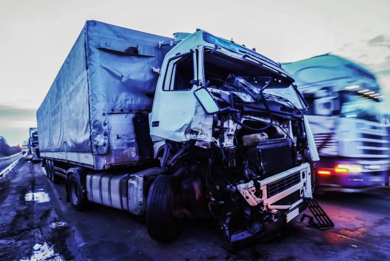 How to Navigating Truck Accident Lawsuits